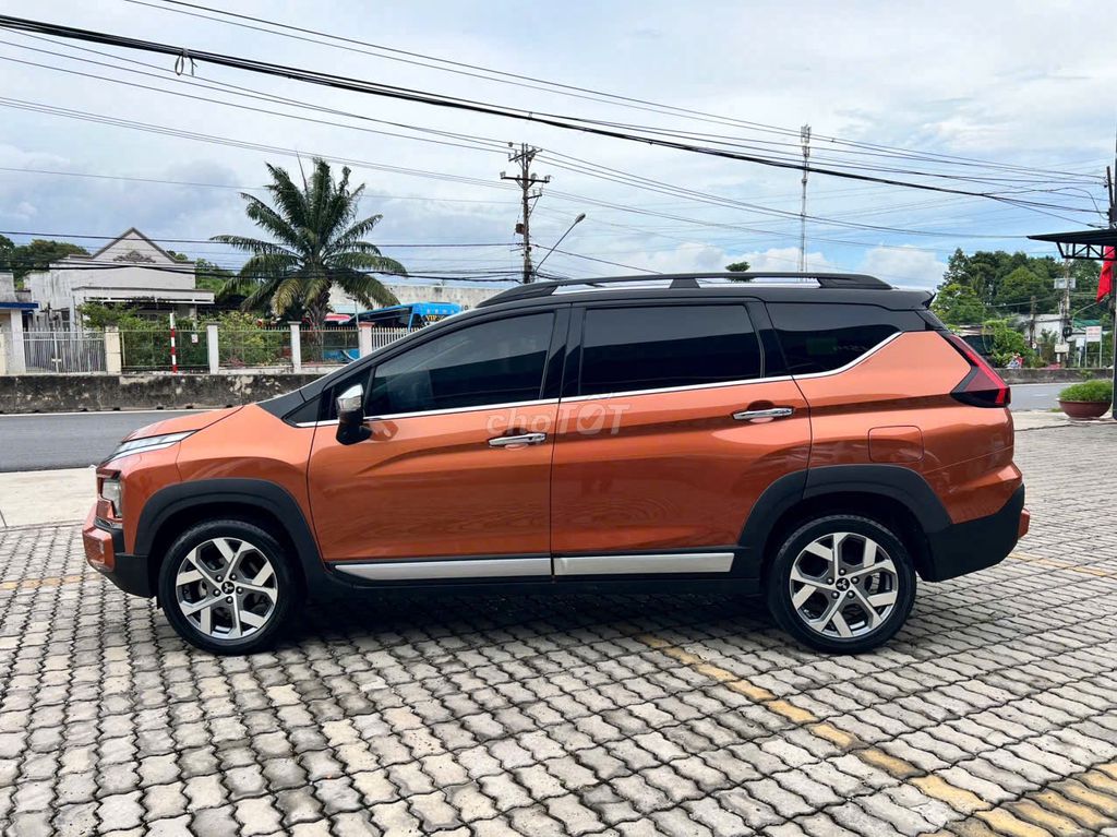Mitsubishi 2023 - ảnh 1