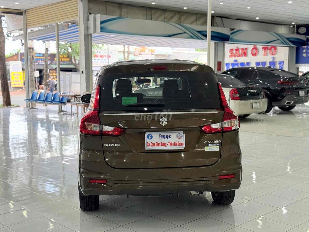 Suzuki Ertiga - ảnh 4