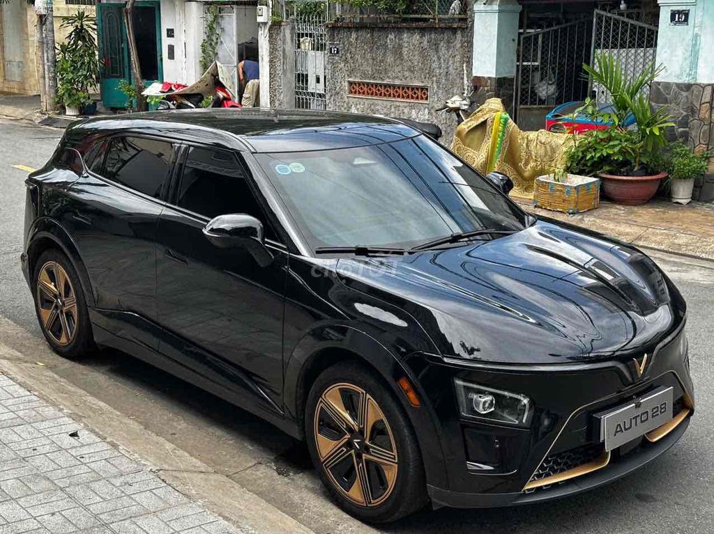 VinFast VF7 Plus 2024 - ảnh 3