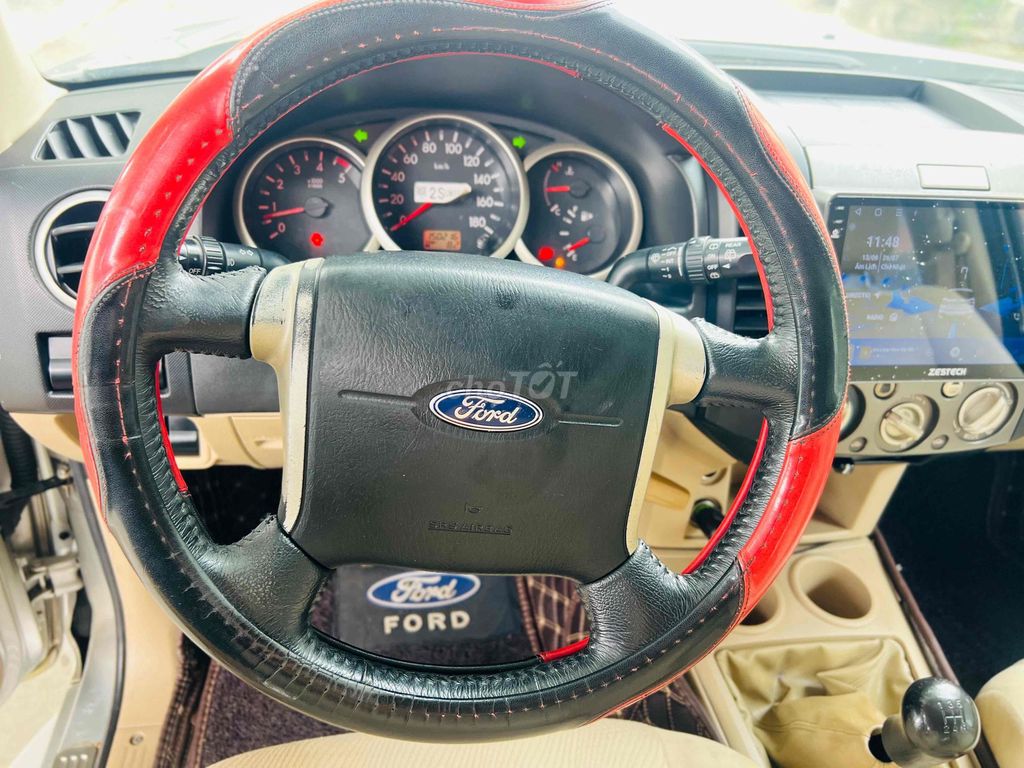 Ford Everest - ảnh 5