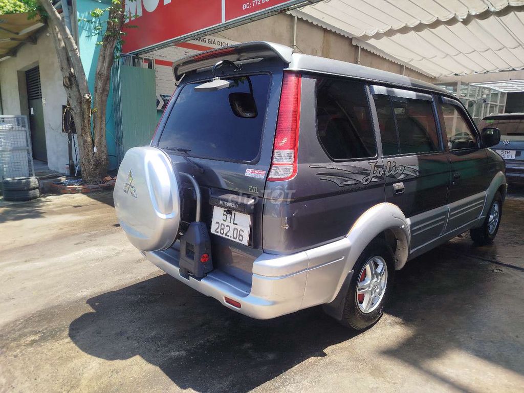 Mitsubishi 2005 - ảnh 4