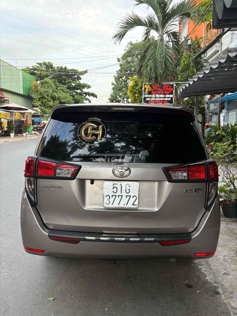 Toyota Innova 2.0G 2017 - ảnh 4