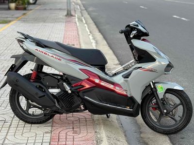 Honda Air Blade 2024 - ảnh 1