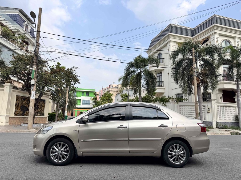 Toyota Vios 2013 - ảnh 4