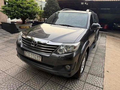 Toyota Fortuner 2013 - ảnh 1