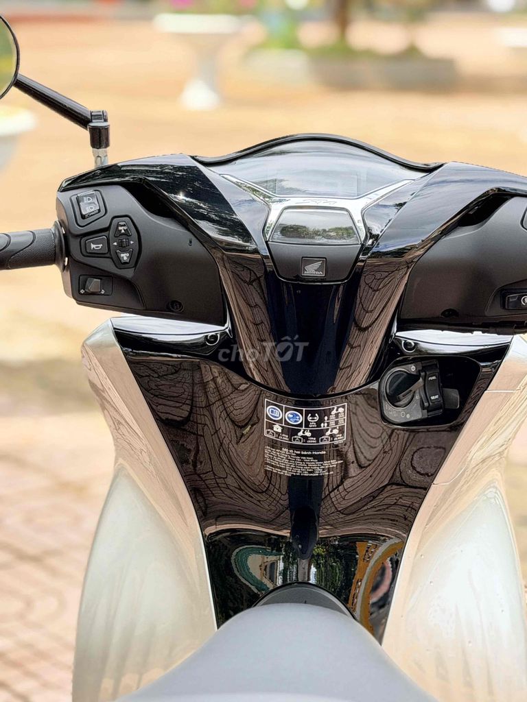 Honda SH 2022 - ảnh 2