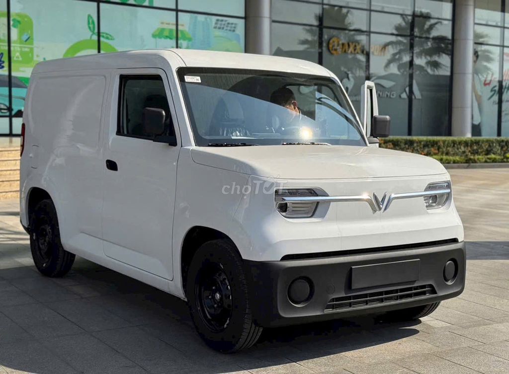 VinFast EC VAN - ảnh 1