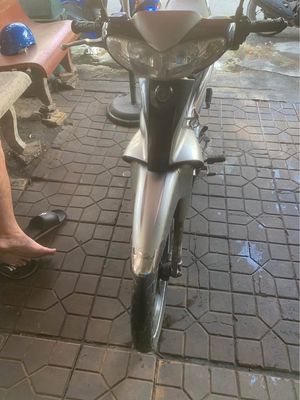 Jupiter V 2004 - ảnh 1
