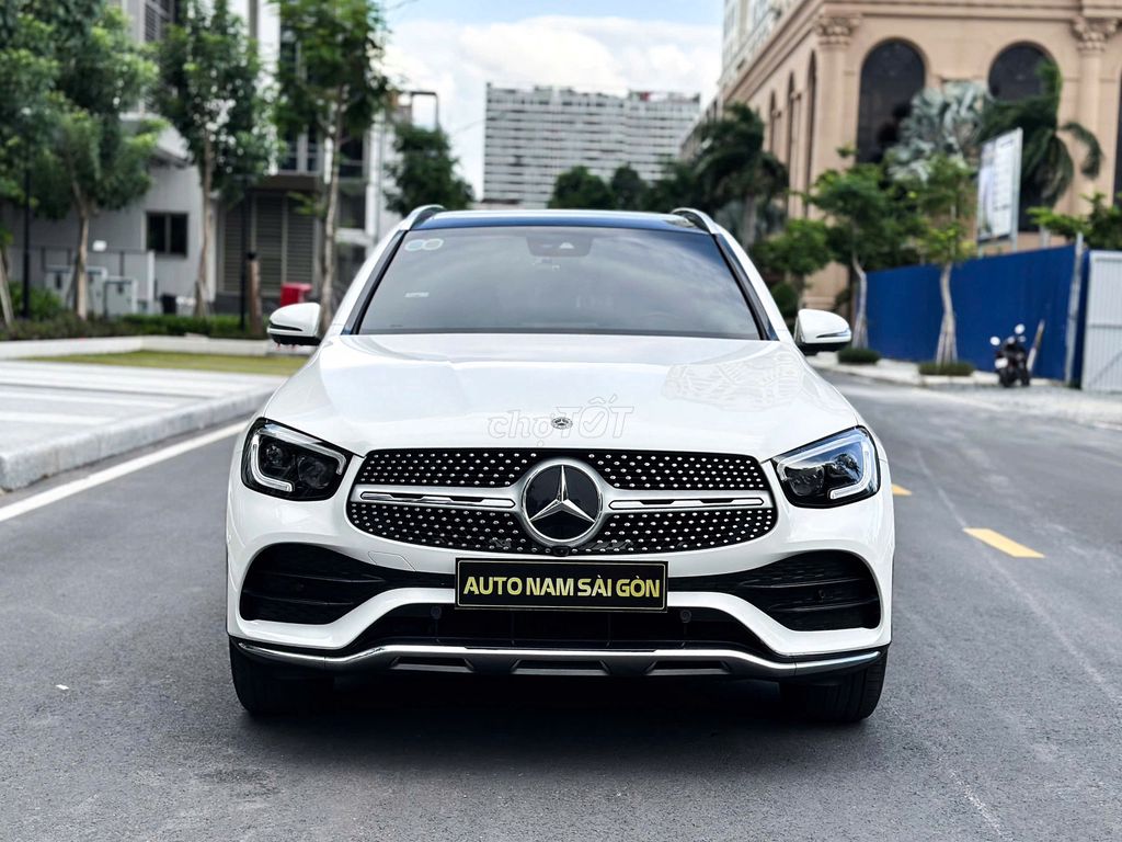 Mercedes-Benz 2022 - ảnh 1