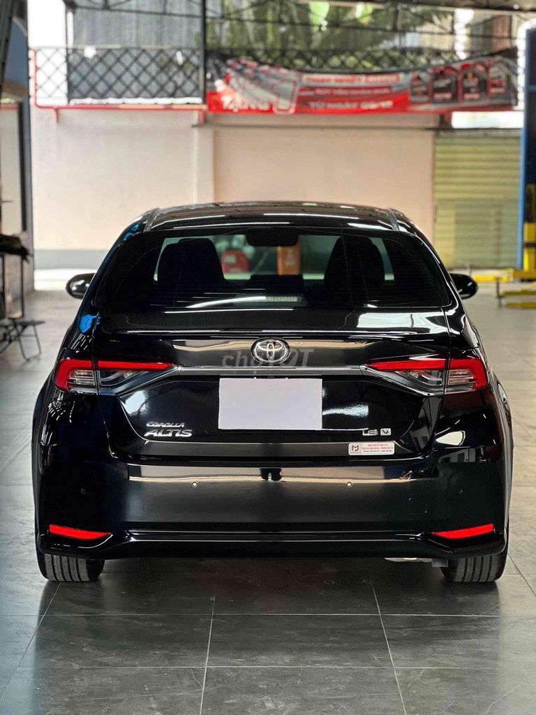 Toyota Corolla altis 1.8V 2022 - ảnh 2