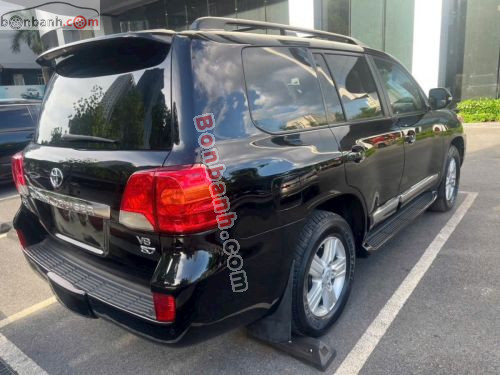 Toyota Land Cruiser 5.7 V8 2014 - ảnh 2