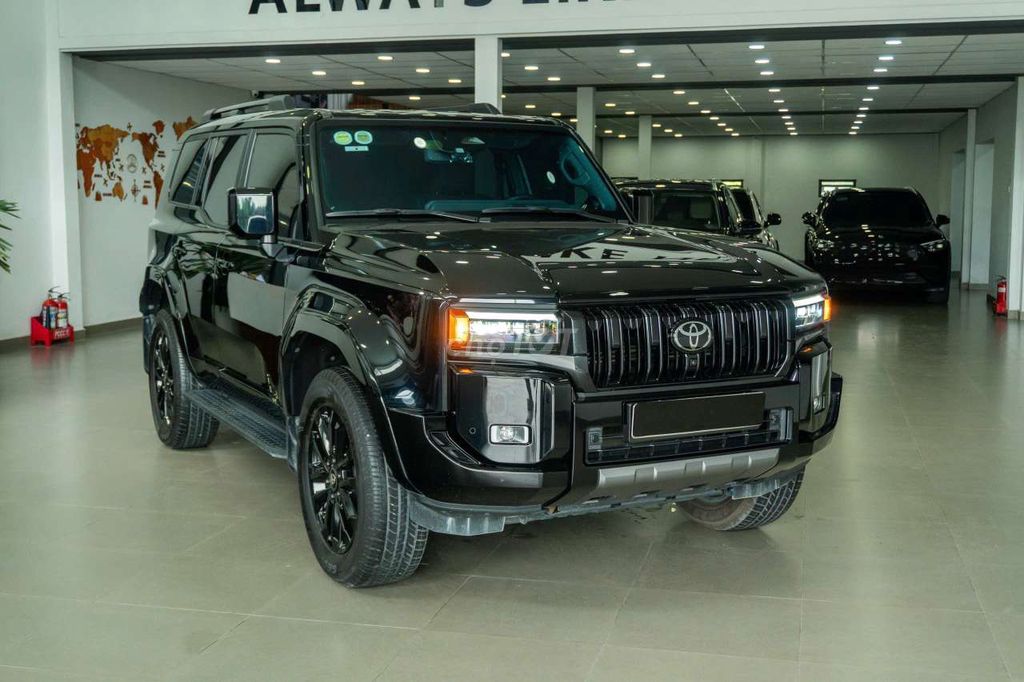 Toyota Land Cruiser Prado 2025 - ảnh 2