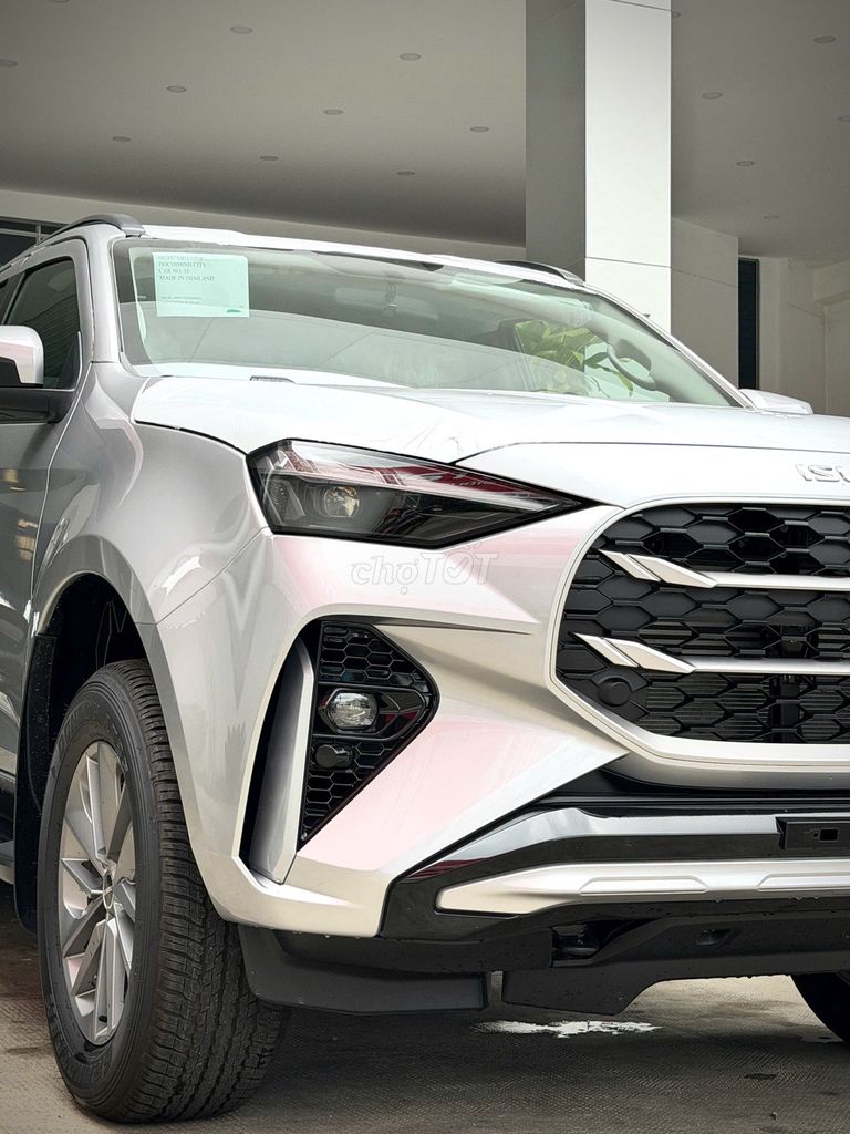 Isuzu 2025 - ảnh 4