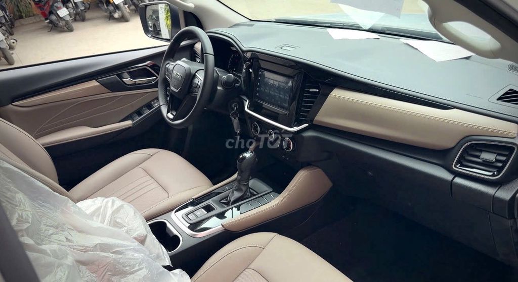 Isuzu 2025 - ảnh 5