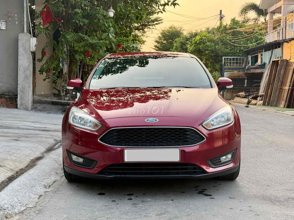 Ford Focus 2018 - ảnh 2