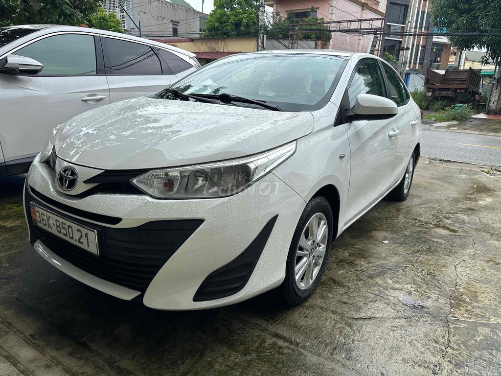 Toyota Vios - ảnh 1