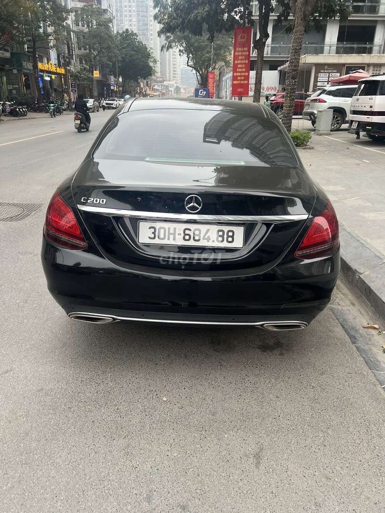 Mercedes-Benz 2021 - ảnh 2