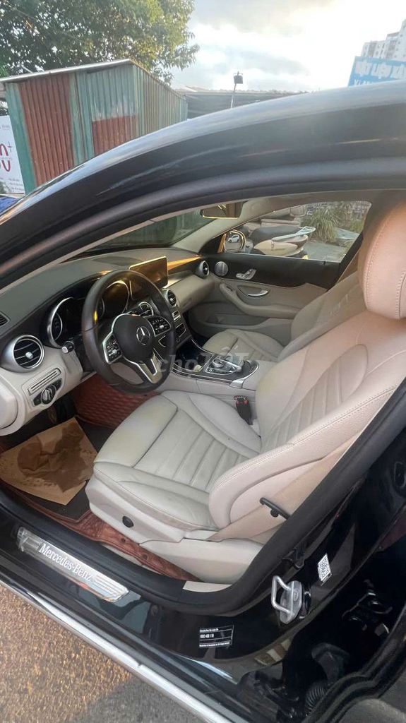 Mercedes-Benz 2021 - ảnh 4
