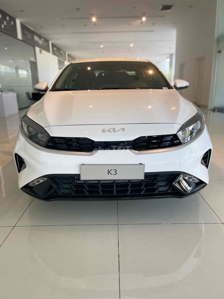 Kia K3 - ảnh 1