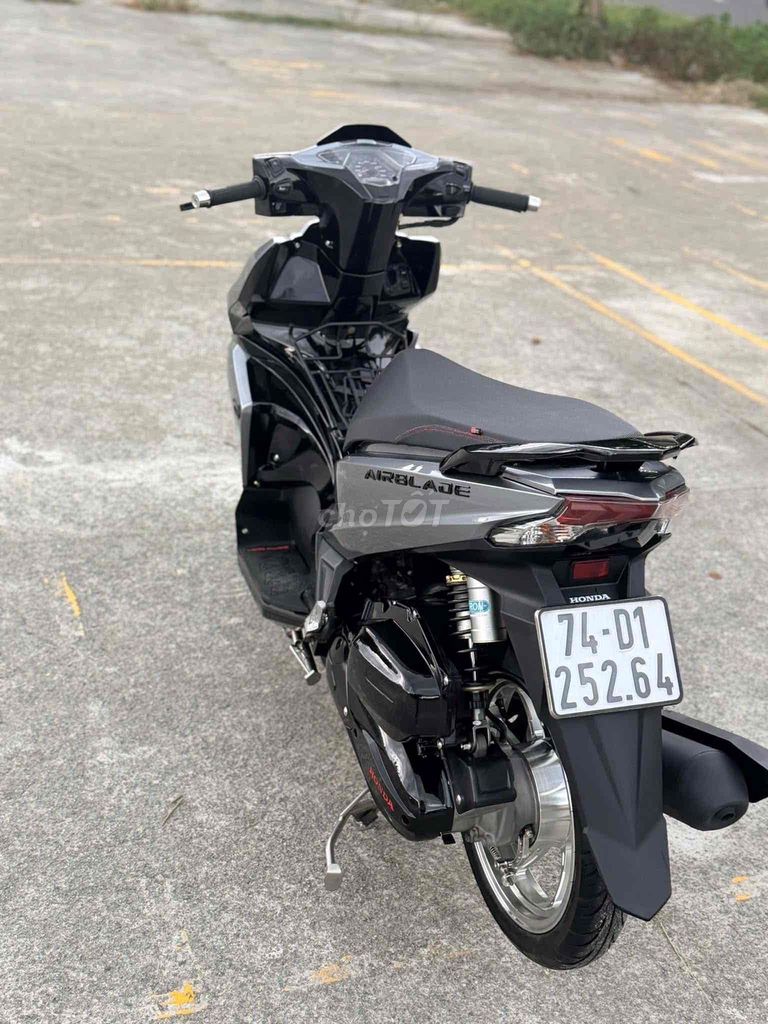 Honda Air Blade 2018 - ảnh 3