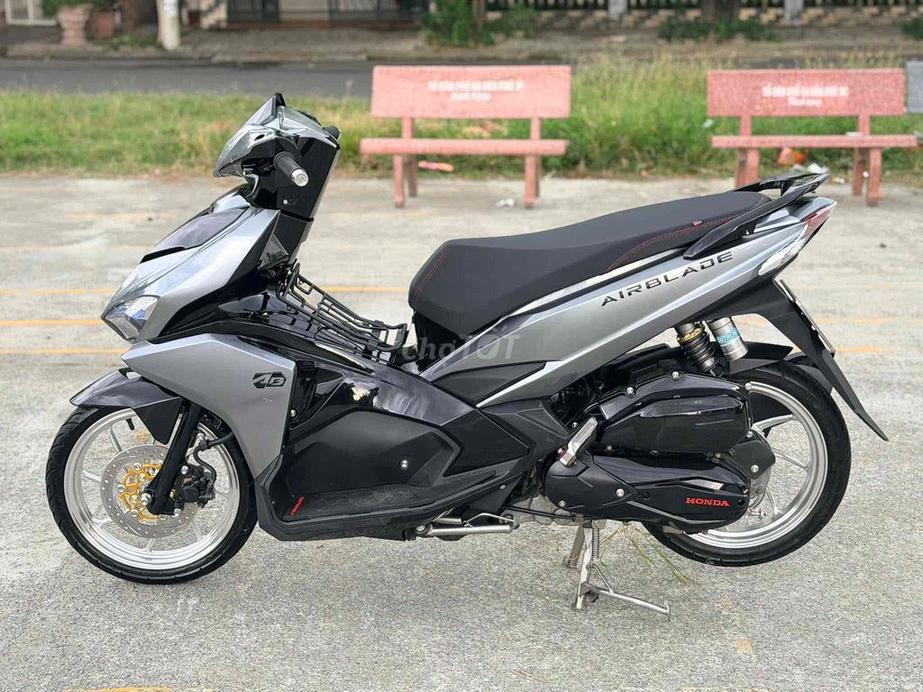 Honda Air Blade 2018 - ảnh 4