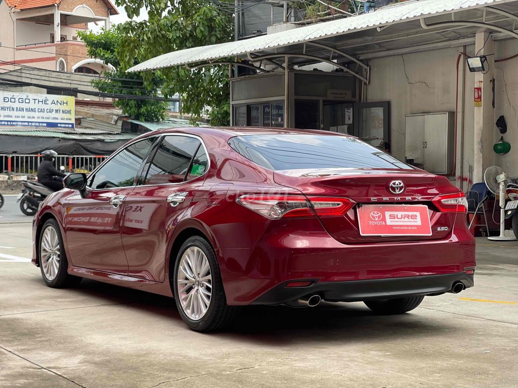 Toyota Camry 2.5Q 2020 - ảnh 5