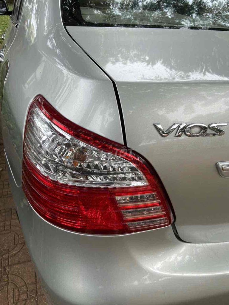 Toyota Vios 2012 - ảnh 2