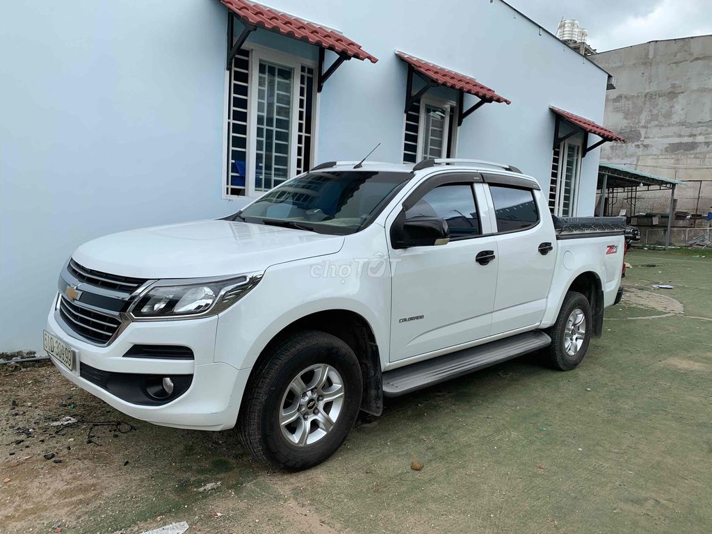 Chevrolet Colorado 2017 - ảnh 1