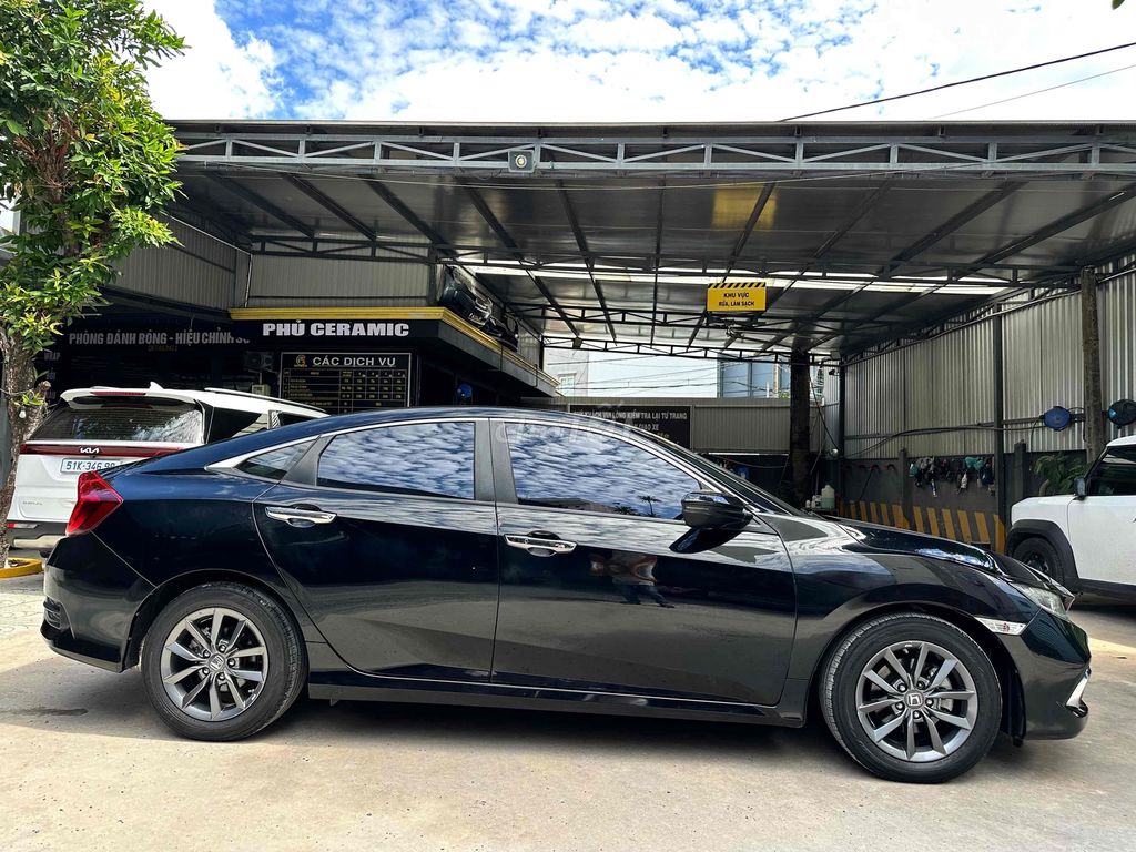 Honda Civic - ảnh 4