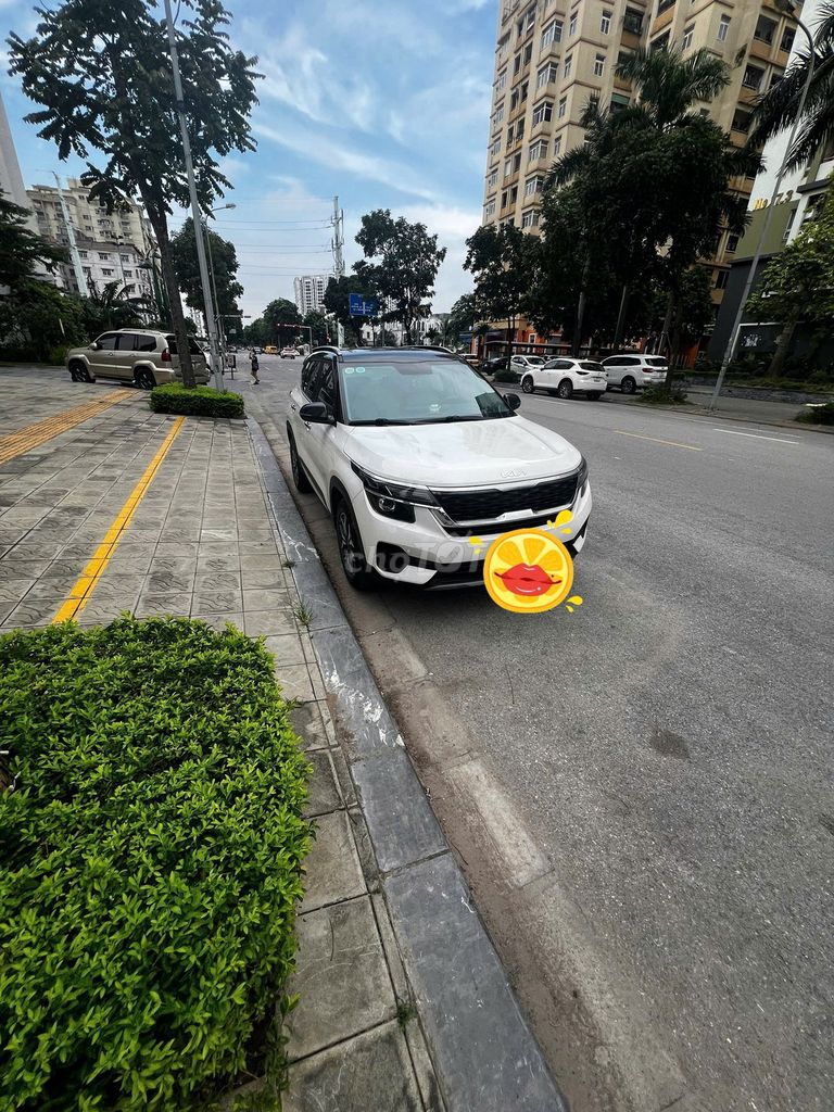 Kia Seltos Luxury 1.4 AT 2022 - ảnh 4