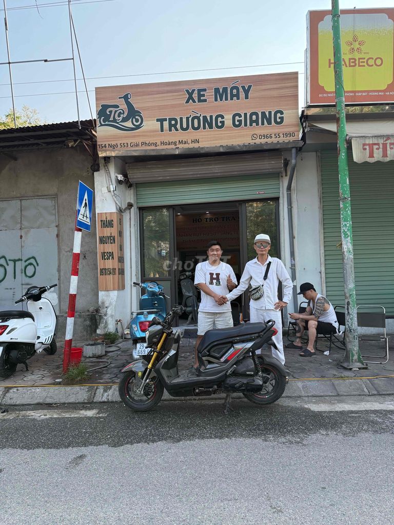Vespa 2012 - ảnh 4