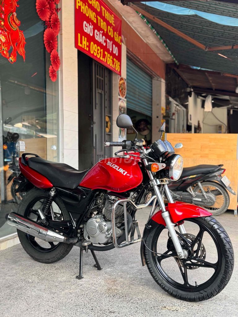 Suzuki EN 2018 - ảnh 1