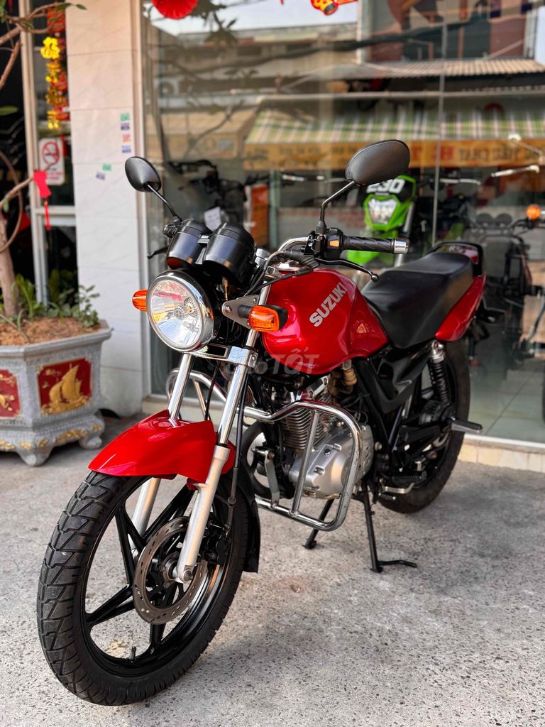 Suzuki EN 2018 - ảnh 4