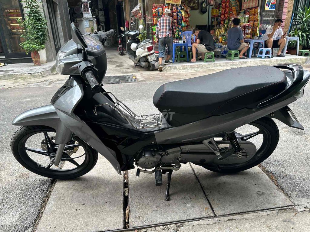 Yamaha Sirius 2009 - ảnh 3