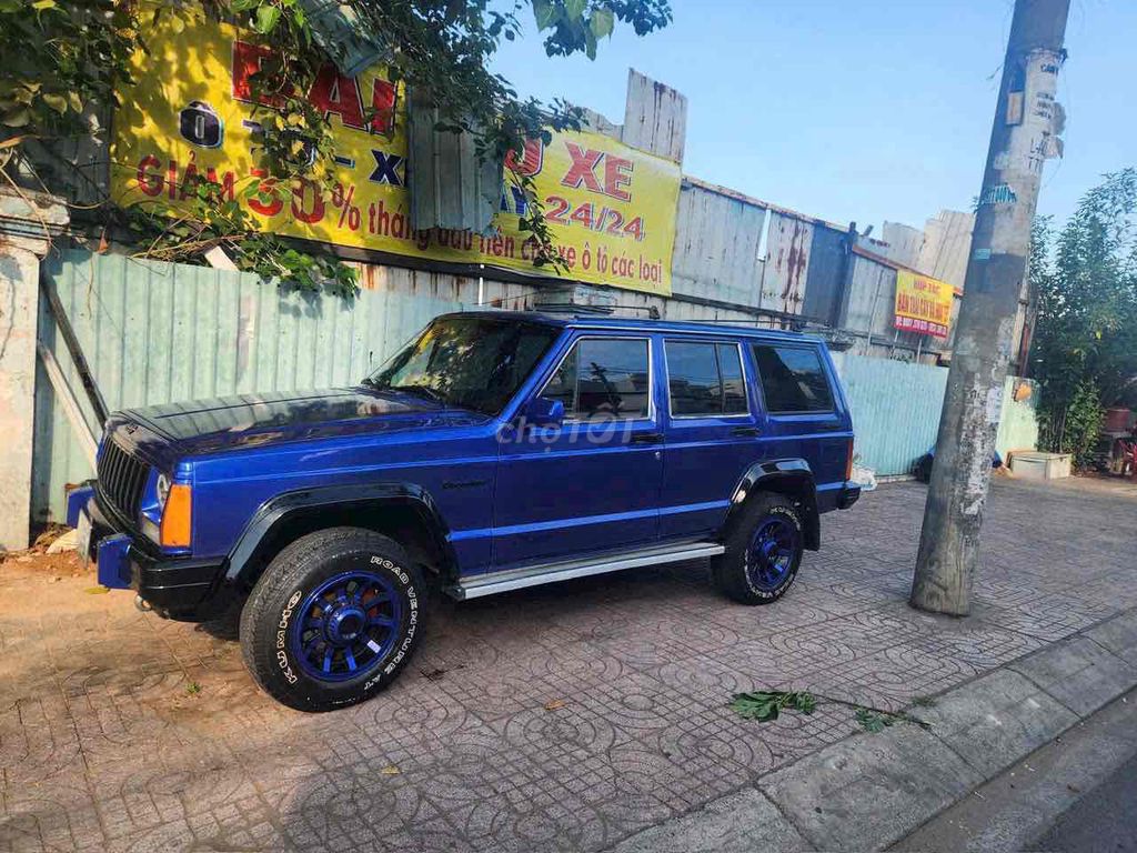 Jeep 1986 - ảnh 3