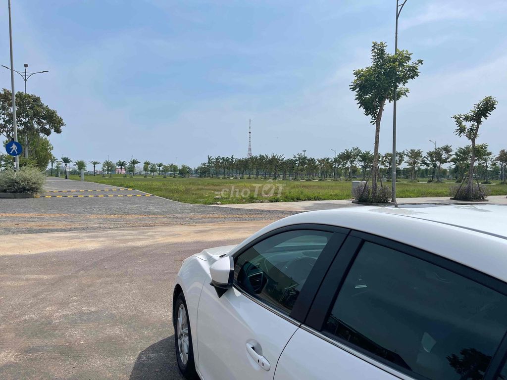 Mazda 3 2019 - ảnh 3