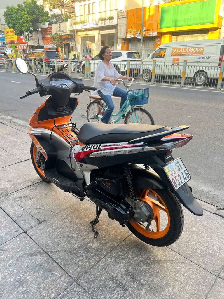 Honda Air Blade 2010 - ảnh 1