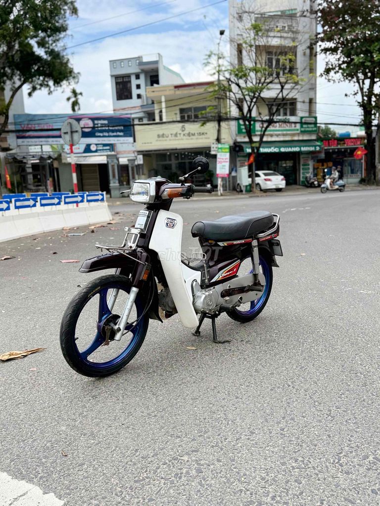 Honda Dream 1999 - ảnh 2