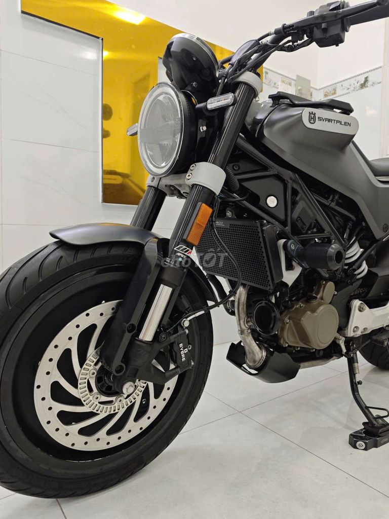 Husqvarna Svartpilen 2022 - ảnh 5