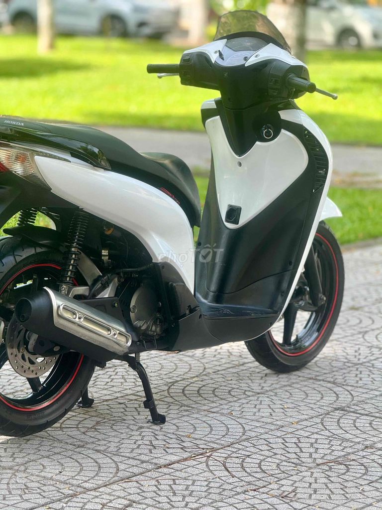 SH 2012 - ảnh 4