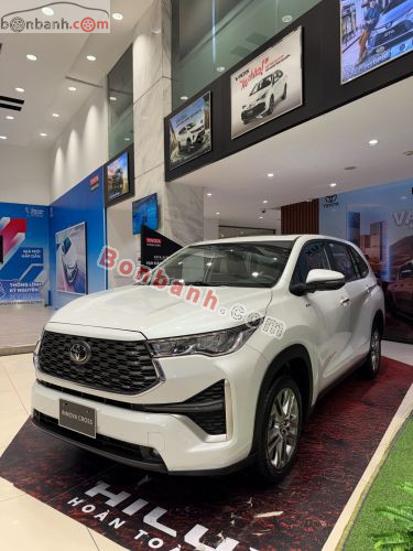 Toyota Innova Cross HEV 2.0 CVT 2026 - ảnh 2