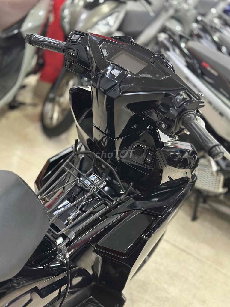 Honda Air Blade 2022 - ảnh 4