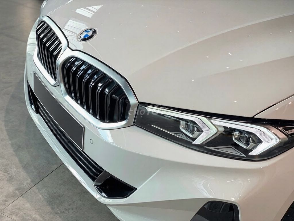 BMW 3 Series 2025 - ảnh 4