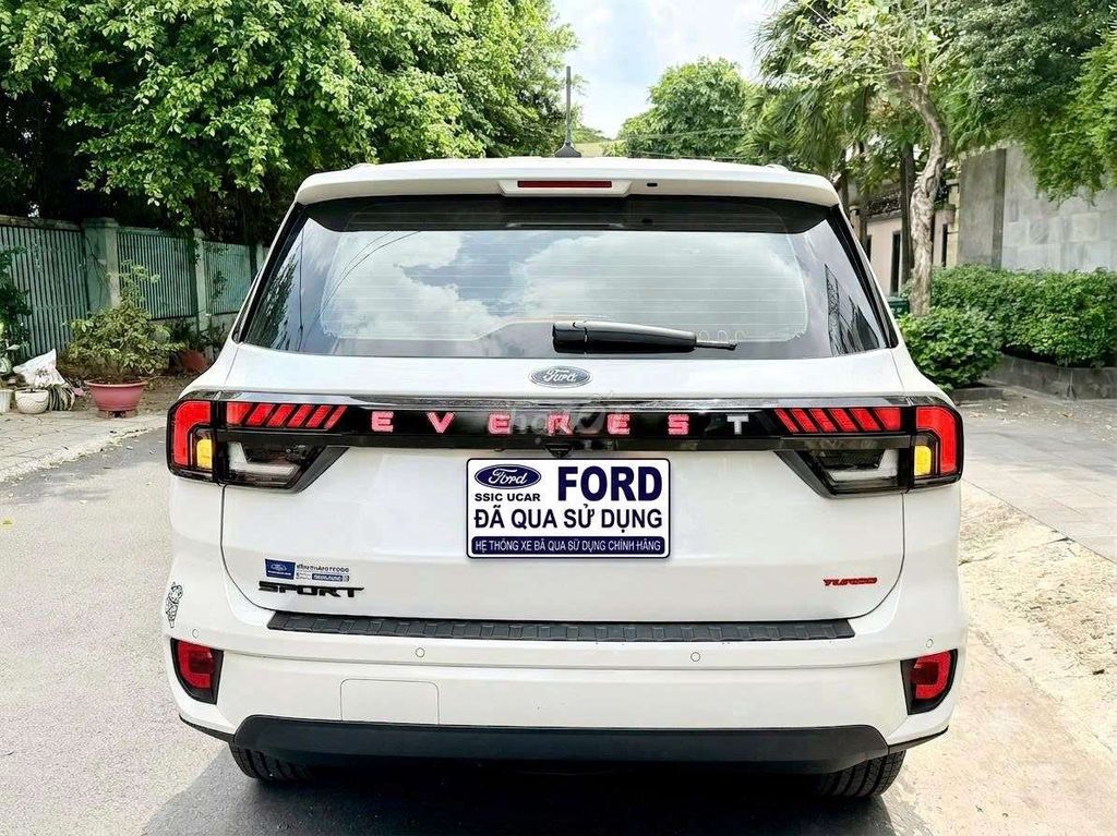 Ford Everest 2024 - ảnh 4