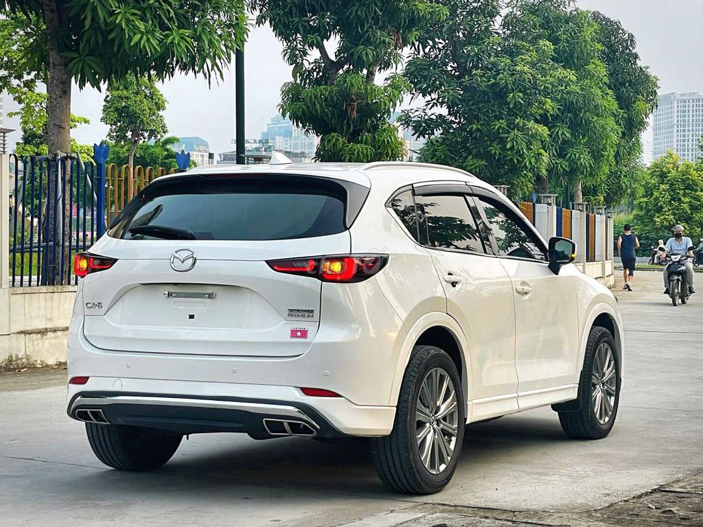 Mazda 2023 - ảnh 3