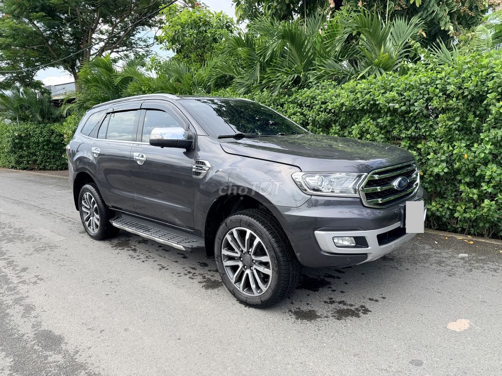 Ford Everest 2018 - ảnh 1