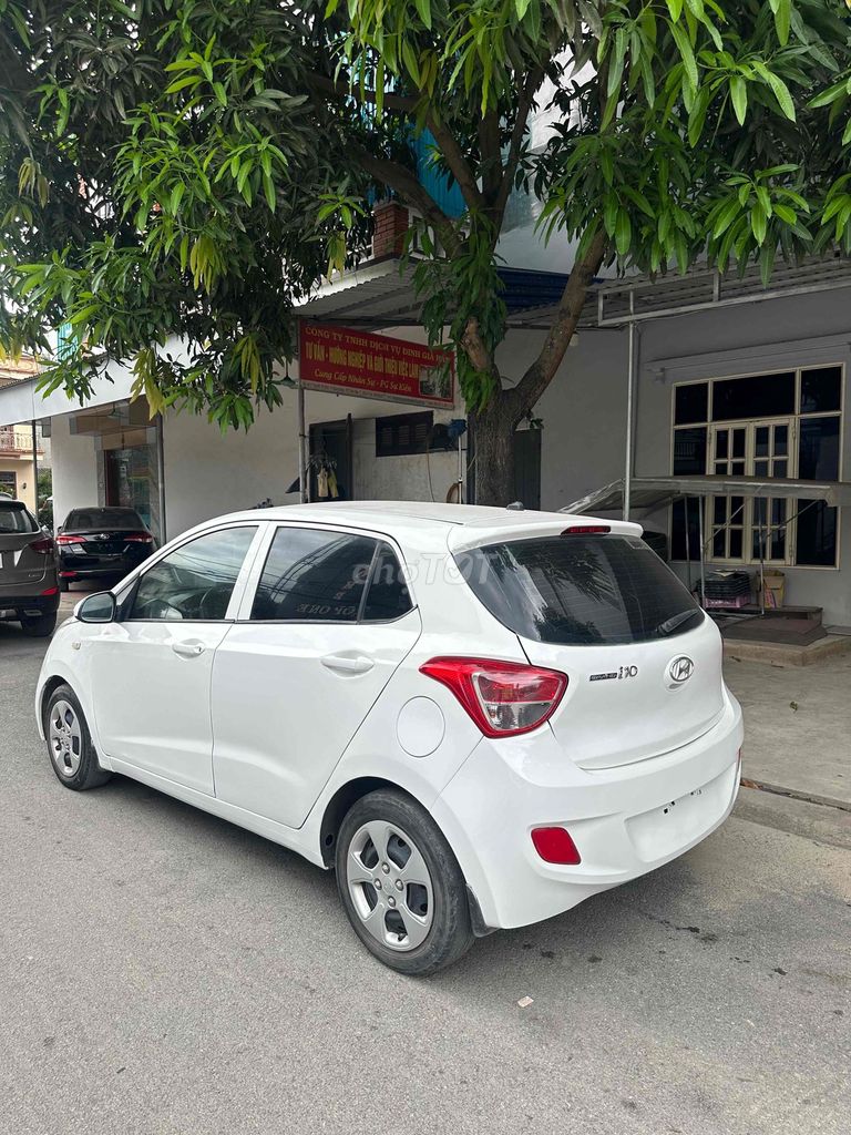 Hyundai i10 2015 - ảnh 2