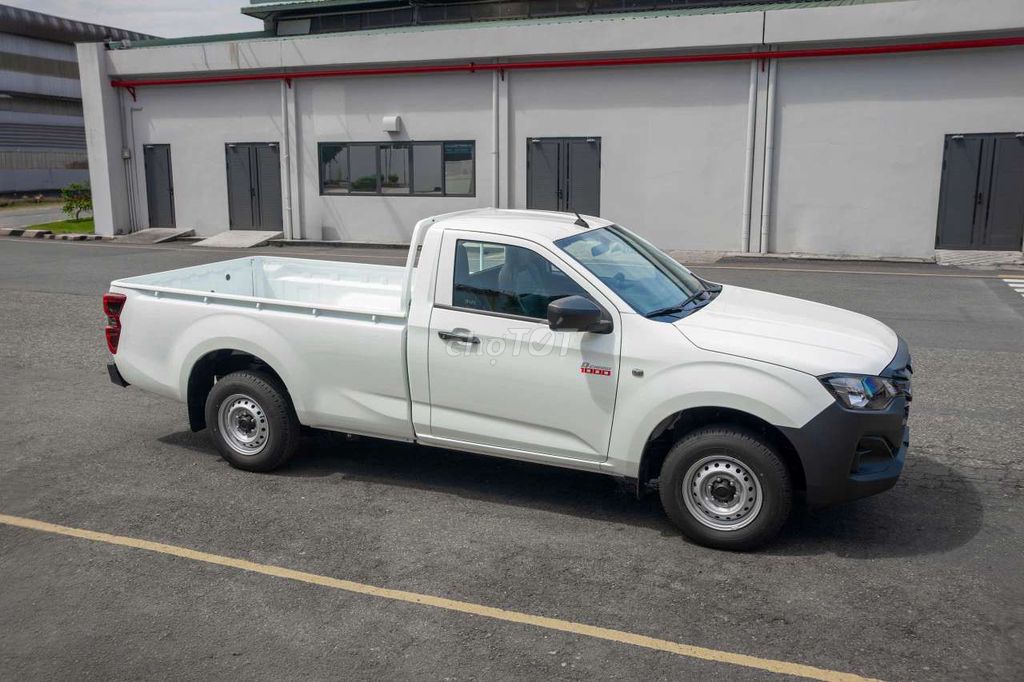 Isuzu - ảnh 1