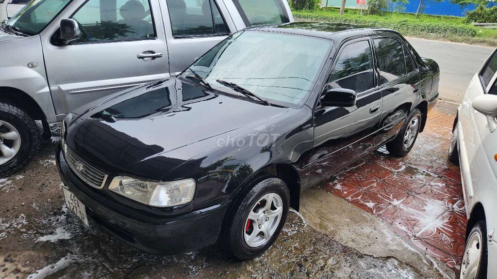 Toyota Corolla 2000 - ảnh 2