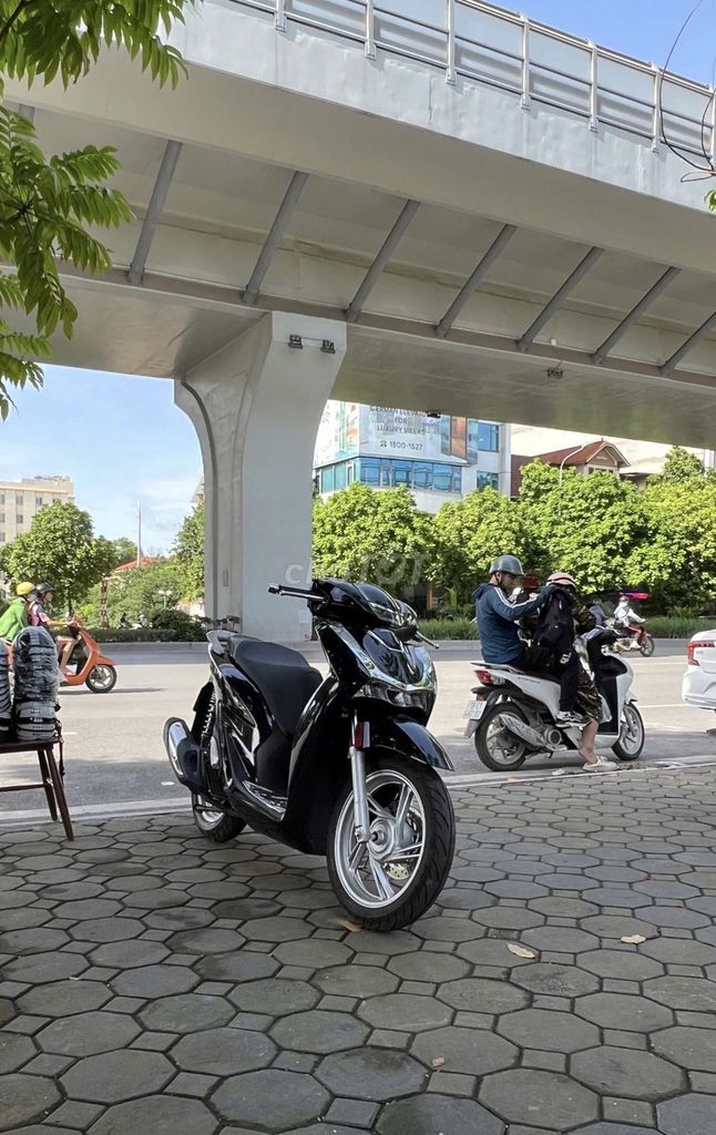 Honda SH 2024 - ảnh 1